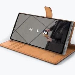 Samsung Galaxy Note 20 - Vintage Leather Wallet Phone Case -Union Store 3rdImageTan 2 10220bec c2e7 49e3 a002 635e011658b8