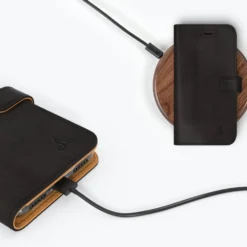 Apple IPhone 8 - Vintage Leather Wallet Phone Case -Union Store Black 2 16f6cf98 0d51 4805 b10d e97fe14e09bc