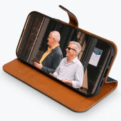 Apple IPhone 16 Plus - Vintage Leather Wallet Phone Case -Union Store DSC01697 1 c1e4643c 3e7b 4e42 9263 850c547aaff0