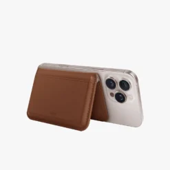Uniq Lyden DSRFID-Blocking Magnetic Wallet -Union Store LydenMagneticCardHolder Caramel 03 Lowres SG