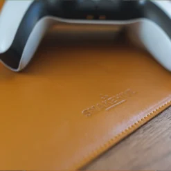 Metro Leather Desk Mat - Medium -Union Store SnakehiveLeatherDeskMatMedium10