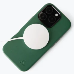 Apple IPhone 16 Pro - Metro Leather Bumper Phone Case 34 Apple IPhone 16 Pro - Metro Leather Bumper Phone Case -Union Store studio 4376 23aab4fd 35d5 4275 a701 e75fd6722fb9